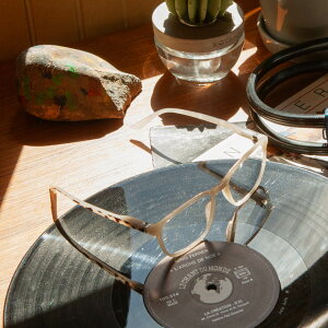[fBOOX (AC{[)  t@bV Vዾ VjAOX fUC Kl ዾ lC 1.0 1.5 2.0 2.5 3.0 Mtg v[g _g DULTON READING GLASSES (IVORY)
