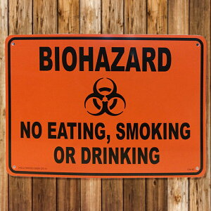 �y��z�� �������z�y�Ŕz�v���X�`�b�N�T�C���{�[�h �o�C�I�n�U�[�h (BIOHAZARD) [CA-42] �� �j�O�C���e���A ���b�Z�[�W �T�C���v���[�g �A�����J���G��