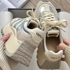 レディース 厚底 阿甘スニーカー 小柄さん向け 美脚 シークレット インソール 休闲歩行 クッション性 通気性 柔らかい 柔軟ソール 低反発 運動靴 デイリー お出かけ 旅行 歩きやすい 小衆 デザイン トレンド 配色 おしゃれ 靴 紐靴 低身長スタイルアップ