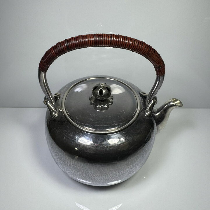 楽天市場】純銀細工 手作り 槌目 薬缶 鳴付 銀瓶 煎茶道具 箱付 高さ約 