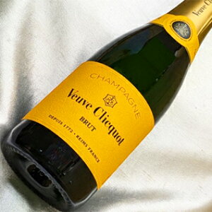 ヴーヴ・クリコ イエロー・ラベル ブリュット ハーフボトルVeuve Clicquot Yellow Label Brut 1/2フランス/シャンパーニュ/シャンパン/辛口/ハーフワイン/375ml 【ヴーヴ・クリコ ポンサルダン】【