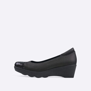 yzqYAFj[ B[iX NAEF[u\[ HILLS AVENUE { Made in Japan pvX EGbW\[ ɂȂ _炩 tH[} fB[XC 