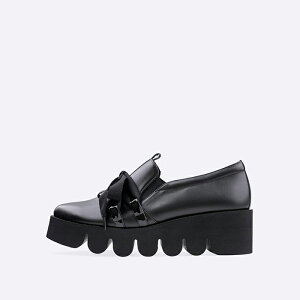 yzqYAFj[ GV HILLS AVENUE { Made in Japan Xj[J[ [t@[ fB[X  [XAbv EGbW\[ ɂȂ _炩