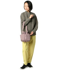 �A�l��(anello) �V�����_�[�o�b�O ���f�B�[�X �t���[�v �В��~�j�V�����_�[ ATR0403 �y������z������z�d