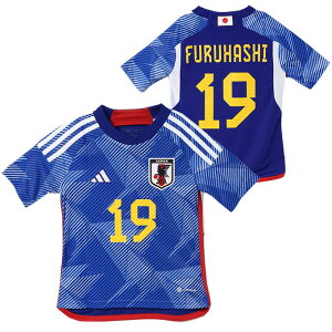 ySiΏۍő10OFFN[|! 9/25 23:59܂ŁzAfB_X TbJ[ {\ 2022 z[ vJ jtH[  wԍ 19 }[NL HC6299 WjA adidas