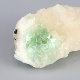 【一点物】グリーンアポフィライト（魚眼石）/インド産