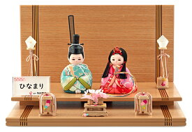 雛人形 ひな人形 雛 木目込人形飾り 段飾り 親王飾り 角田勝俊作 ひなまり(TM) 木製飾り台 木製道具 緑花 【2026年度新作】 h033-n-hinamari-m2-2 ひな祭り