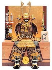 五月人形 久月 コンパクト 鎧収納飾り 鎧飾り 鈴木利光作 銘木シリーズ 松 正絹緋縅 5号 二引収納 【2026年度新作】 h075-k-62625