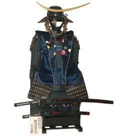 五月人形 豊久 伊達政宗公 着用 鎧平飾り 鎧飾り 鈴甲子雄山監修 虎志郎作 陣羽鎧 伊達 【2026年度新作】 h035-mo-501294 GE-020