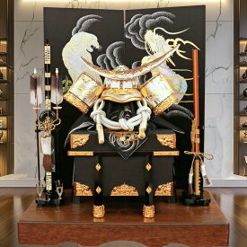 五月人形 兜飾り おしゃれ【 着用兜 伊達政宗 白金 90cm屏風】 伊達 政宗 着用 かぶる兜 被れる兜飾り 被る兜飾り 人気 着用 平飾り かぶと5月人形 兜 25号 国産木材