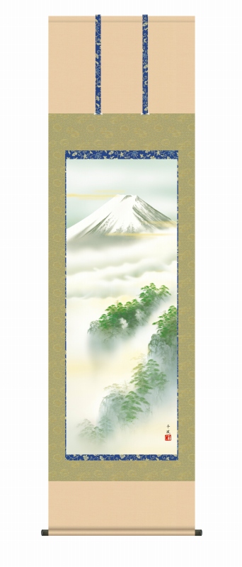 伝統の画技から生まれた作品には奥深い臨場感を感じる 富士山水の掛け軸 超歓迎された 黎明富士 年中飾りの山水画 尺五 送料無料 風鎮 卓出 品質保証付き