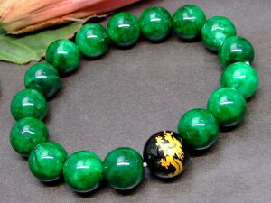 64158  今月の半額 わけあり 12mm 緑翡翠 ヒスイ 14mm オニキス 龍彫り 金彫り ブレスレット 内径17cm ポーチ付き 送料無料 天然石 パワーストーン