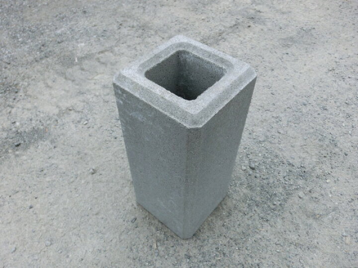 基礎ブロック ２５０角×高さ５００ 重さ４２ｋｇ（荷受け時リフト等が必要です） 平野ブロック 