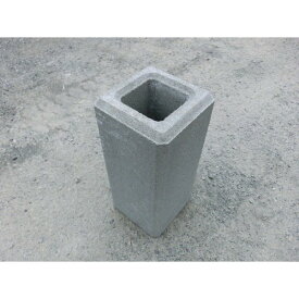 基礎ブロック　300角×高さ600　重さ73kg（荷受け時リフト等が必要です）コンクリートブロック　フェンス基礎　柱基礎　杭基礎 　ポール基礎　　標識基礎　低炭素型コンクリート