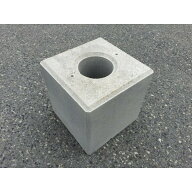 基礎ブロック　400角×高さ600　丸穴　重さ162kg（荷受け時リフト等が必要です）コンクリートブロック　…