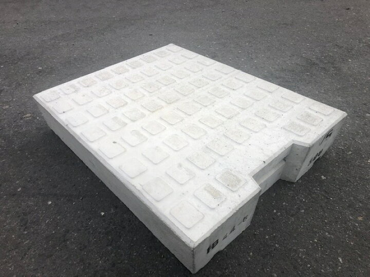 楽天市場】コンクリート蓋（VS300用アート模様付）ゴム付き 400×500×95 