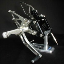 楽天市場】zzr1100 バックステップの通販