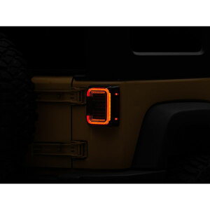 �yUSA�݌ɂ���z Raxiom 07�N-18�N Jeep �����O���[ JK Axial Series LED Halo Tail Lights- Black Housing (Dark Smoked Lens) raxJ138358 HD�X
