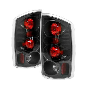 yUSA݌ɂz Spyder Dodge Ram 02N-06N 1500/Ram 2500/3500 03N-06N Euro Style e[Cg ubN ALT-YD-DRAM02-BK spy5002525 JPX