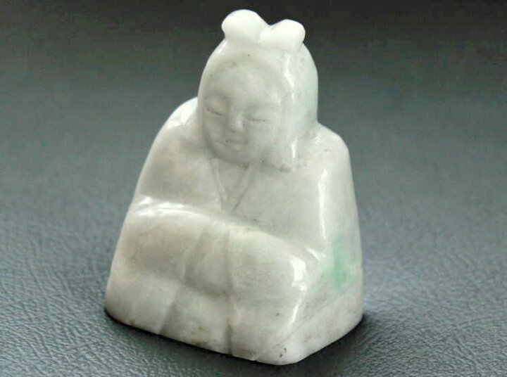 楽天市場】糸魚川翡翠彫刻（奴奈川姫イメージ像） C00494 60mm*52mm 