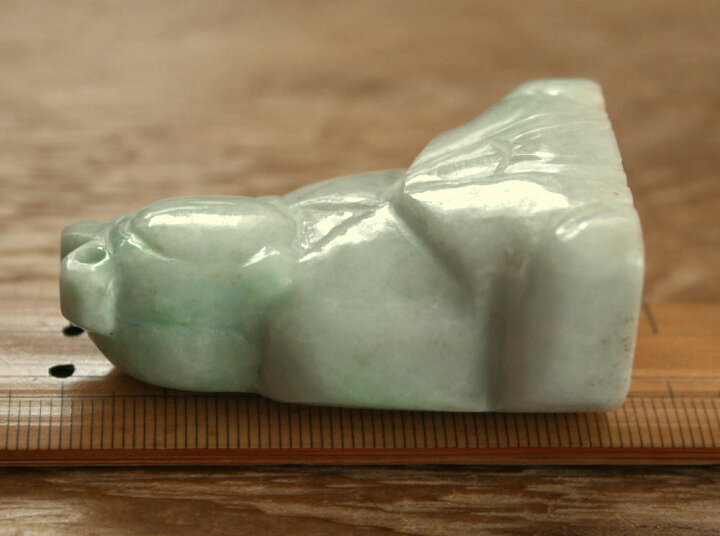 楽天市場】糸魚川翡翠奴奈川姫神像 C01589 翠雅 作 53mm*37mm*22mm 