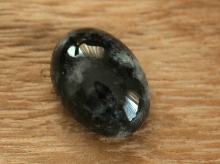 楽天市場】糸魚川黒翡翠ルース RU0191 元粋 作 25.5mm*18.5mm*11mm 
