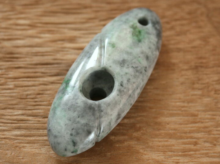 楽天市場】糸魚川翡翠石笛 C01693 真隆 作 59mm*22mm*13mm 糸魚川産 