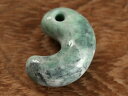 糸魚川翡翠勾玉 M09843 浅葱加工販売 制作 28.8mm*20mm*10.5mm 糸魚川 ひすい 勾玉 パワーストーン 魔除け 翡翠ペンダ…