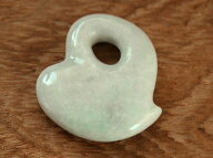 糸魚川翡翠古代風ペンダント K00583 豊翠 作 糸魚川 ヒスイ 首飾り パワーストーン 魔除け お守り