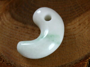 �������Ő����� M10306 �ᕗ �� 26mm*17mm*10mm ������Y �Ђ��� ���� �p���[�X�g�[�� ������ jadeitejade �W�F�C�_�C�g �Ő��y���_���g�g�b�v