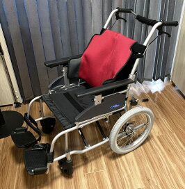 楽天市場】 中古の車椅子・スロープ・クッション > 介助型車いす 