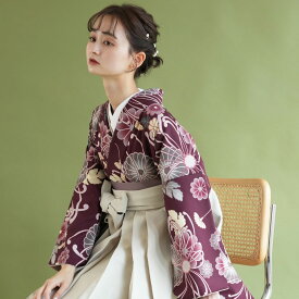 【レンタル】 卒業式 袴 着物 17点セット ひよこ商店 袴91cm（身長153-158cm） 袴 卒業式 フルセット 花 大学生 レディース えんじ 女性 ボルドーに古典菊 二尺袖着物 はかま 重ね衿縫い付済 専門学校 謝恩会 足袋プレゼント