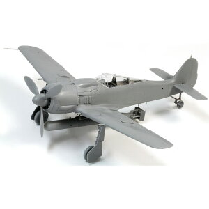 hS 1/48 WW.II hCcR tHbPEt Fw190A-5/U14 @ vf DR5569