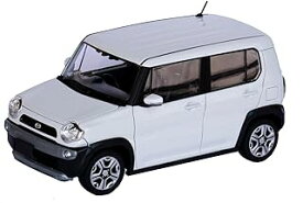 フジミ模型 1/24 車NEXTシリーズ No.4 マツダ フレアクロスオーバー(ピュアホワイトパール) 色分け済み プラモデル 車NX-4