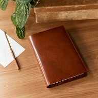 ほぼ日手帳 / 手帳カバー / カズン［A5サイズ］タイト（ブラウン）