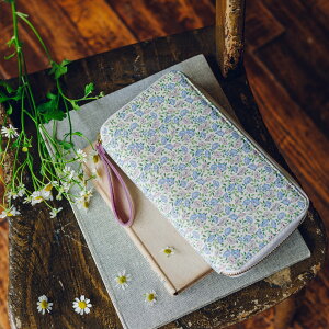 قړ蒠 / 蒠Jo[mXcnweeks / weeks MEGApLIBERTY FABRICS/Sasha Kiora