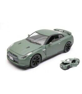 yzzr[@͌^ԁ@ԁ@[VOJ[ yLTe}bgO[nissan gtr 2008 satin paint matt green 124