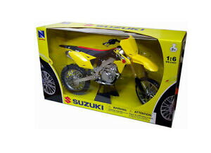 �y���������z�z�r�[�@�͌^�ԁ@�ԁ@���[�V���O�J�[ �v���X�`�b�N���f���I�[�g�o�Csuzuki rmz 450 2014 plastic model moto 49473