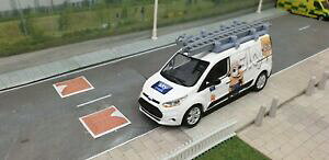 yzzr[@͌^ԁ@ԁ@[VOJ[ R[h_CJXggWbg143 code 3 ciel minions meprisable me greenlight diecast transit connect