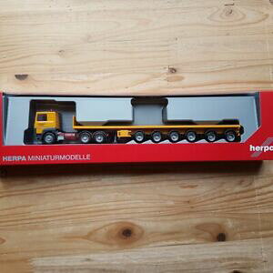 yzzr[@͌^ԁ@ԁ@[VOJ[ m[g[[Z~oXgg[[herpa 311434 187 renault r 360 6x4 remorque de ballaste semiremorque avec 4