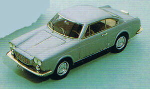 �y���������z�z�r�[�@�͌^�ԁ@�ԁ@���[�V���O�J�[ �����`�A�J�b�g�z���C�g���^���L�b�glancia flavia coupe 1962 rare 143 resin amp; white metal kit tron p99
