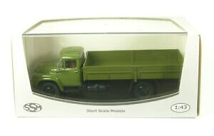 �y���������z�z�r�[�@�͌^�ԁ@�ԁ@���[�V���O�J�[ �I���[�u�g���b�Nzil 130g camion de bataille olive