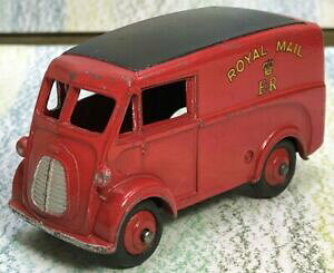 yzzr[@͌^ԁ@ԁ@[VOJ[ C@{bNXdinky toys 260 royal mail van j2 tres bon etat, sans boite