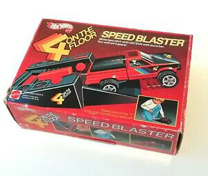 yzzr[@͌^ԁ@ԁ@[VOJ[ re[W}e??Xs[huX^[?hCuvintage mattel 1982 hotwheels ~ 4 sur le sol ~ speed blaster ~ lecteur wheelies