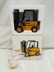 yzzr[@͌^ԁ@ԁ@[VOJ[ XP[tH[Ntgnzg 125 echelle 309 cat v50d chariot elevateur a fourche