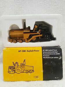 yzzr[@͌^ԁ@ԁ@[VOJ[ XP[AXt@gnzg no 3881 150 echelle ap1000 cat asphalt paver