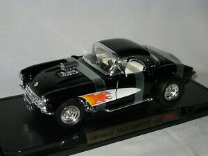 品番3746 1/18スケール Road Tough 1957年 CHEVROLET CORVETTE シボレー コルベット ライトブルー –  L.A.DEPO（エルエーデポ） 1957 シボレー コルベット コンバーチブル ブラック 1/43 ダイキャストモデルカー Road Signature 94209