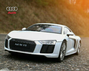 yzzr[@͌^ԁ@ԁ@[VOJ[ AEfBfwelly 118 audi r8 v10 boys alloy car model girls toys static display