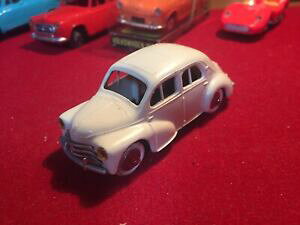 �y���������z�z�r�[�@�͌^�ԁ@�ԁ@���[�V���O�J�[ ���m�[norev renault 4 cv