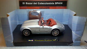 yzzr[@͌^ԁ@ԁ@[VOJ[ [hX^[118 wiesmann roadster mf 3 mf3 revell 3l 050